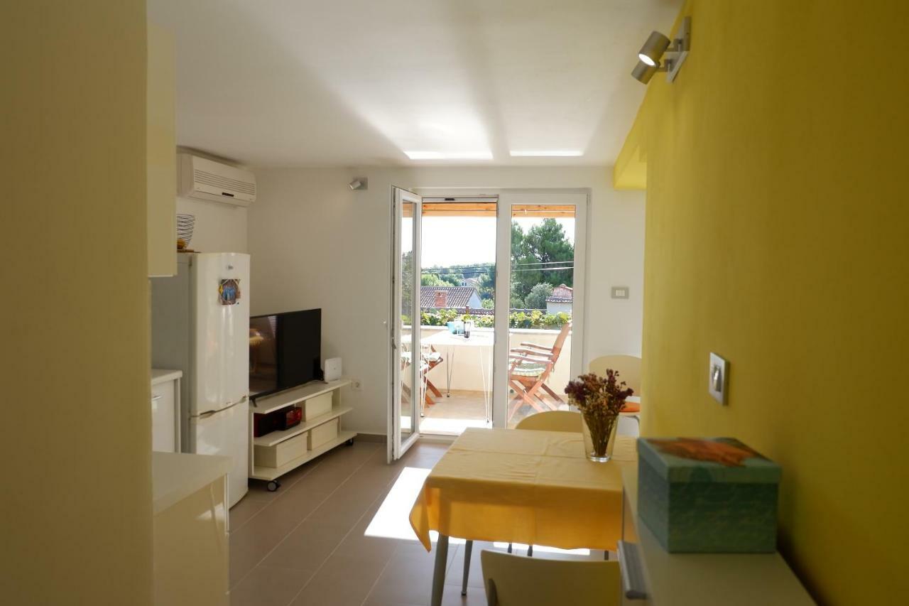Apartment Marija プレマントゥーラ エクステリア 写真